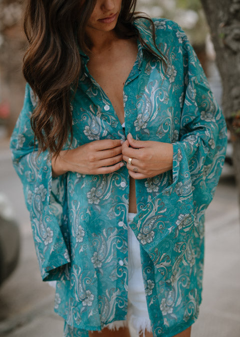 Theros Blue One Size Shirt